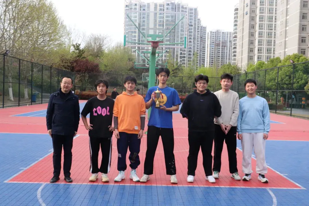 如何利用杯赛提升团队协作能力_0